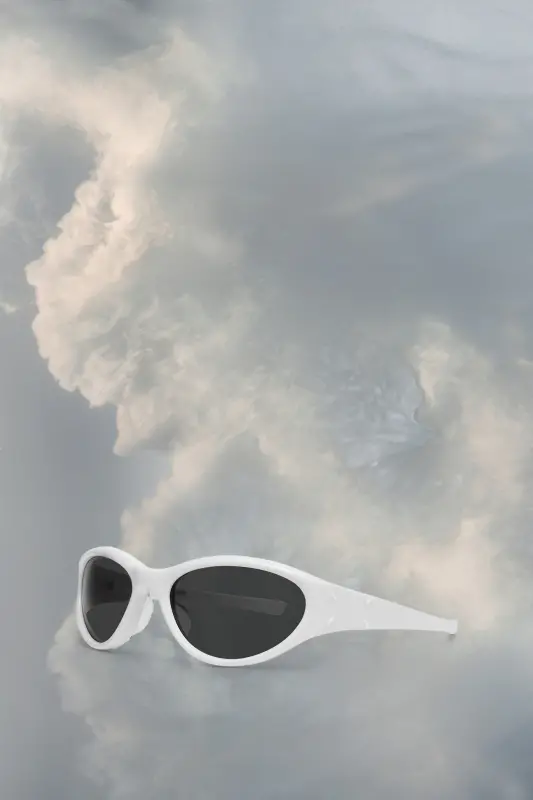 Maison Margiela Sunglasses MM X Gentle Monster MM105 White online