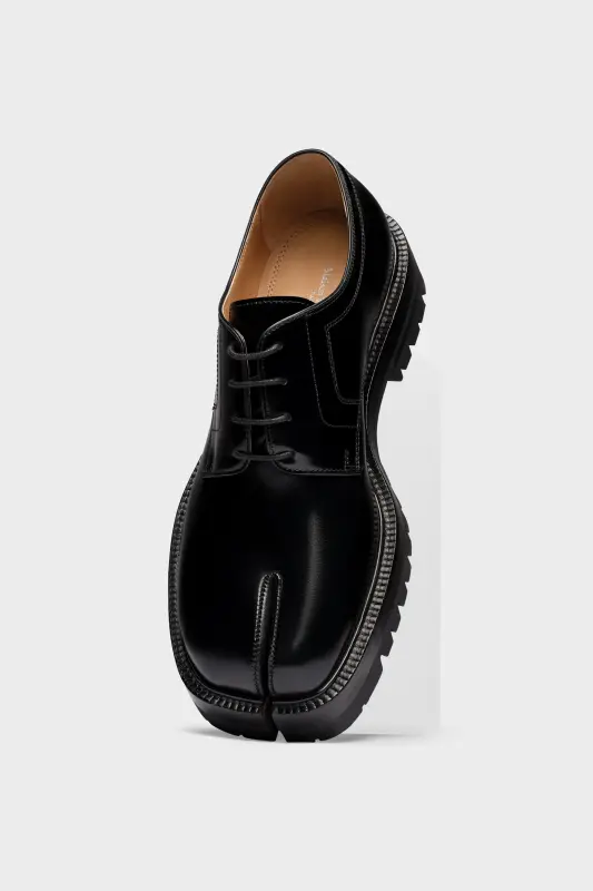 Maison Margiela Mens Black Tabi Lace-Up Shoes Black online